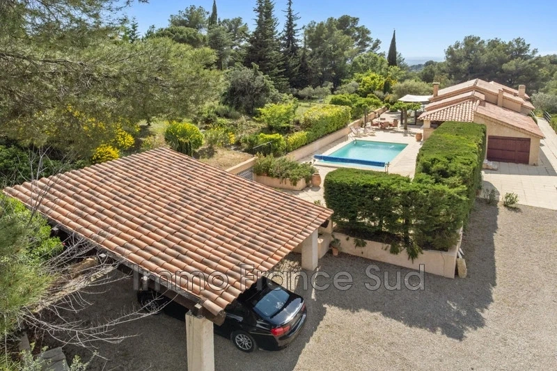 1 - venta casa tourtour var francia