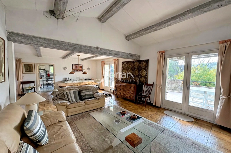 2 - venda casa callas var frança