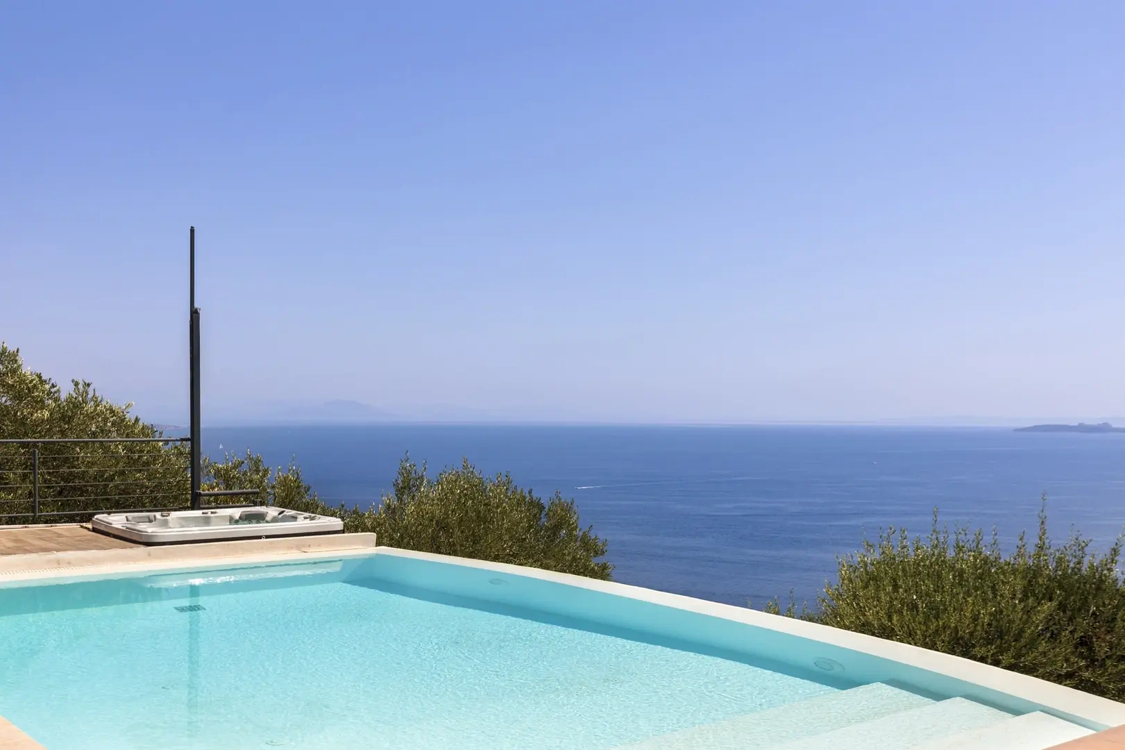 2 - vendita villa vista mare kassiópi isole ioniche grecia