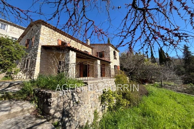 Casa con piscina