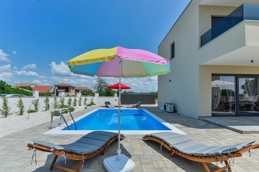 2 - vendita casa vista mare šibenik sebenico e tenin croazia