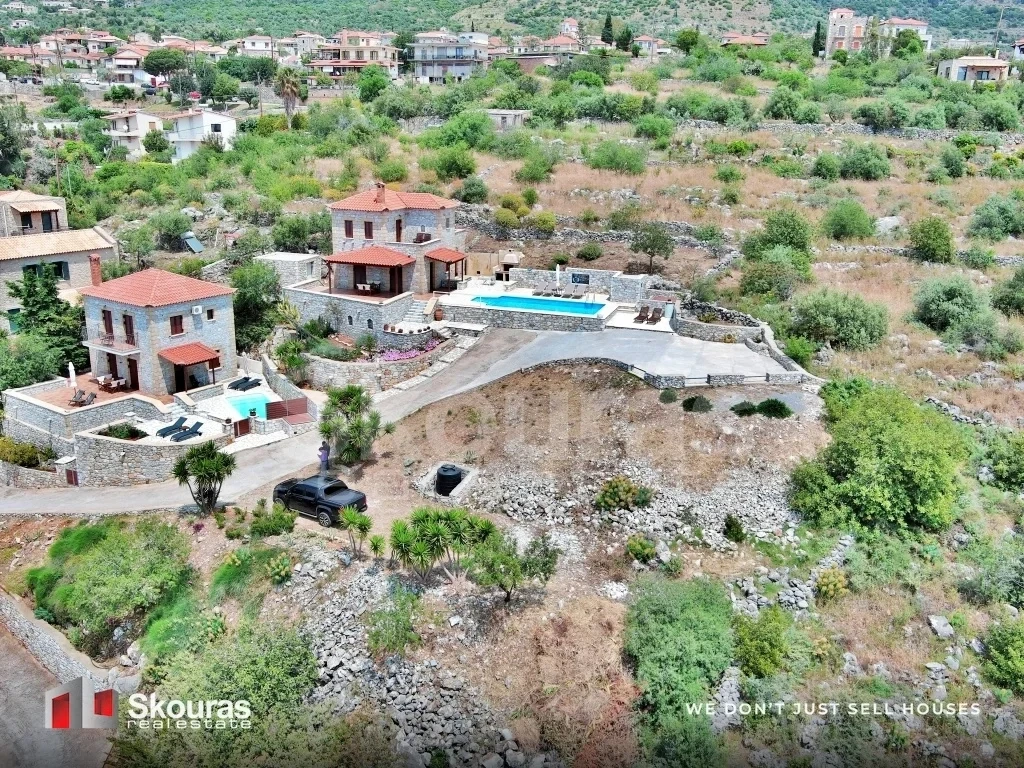 2 - venda casa vista de mar neochori peloponeso grécia