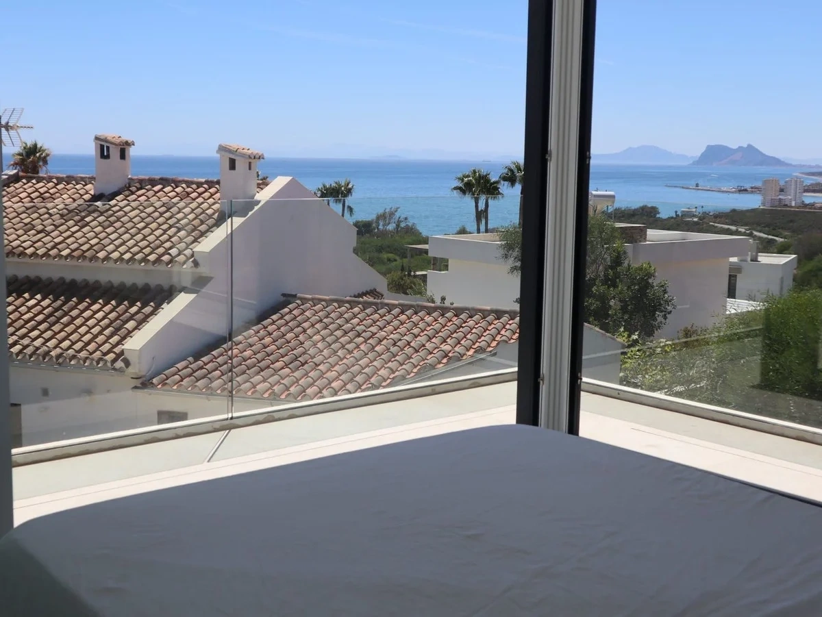 2 - verkoop huis uitzicht op zee torreguadiaro andalusië spanje