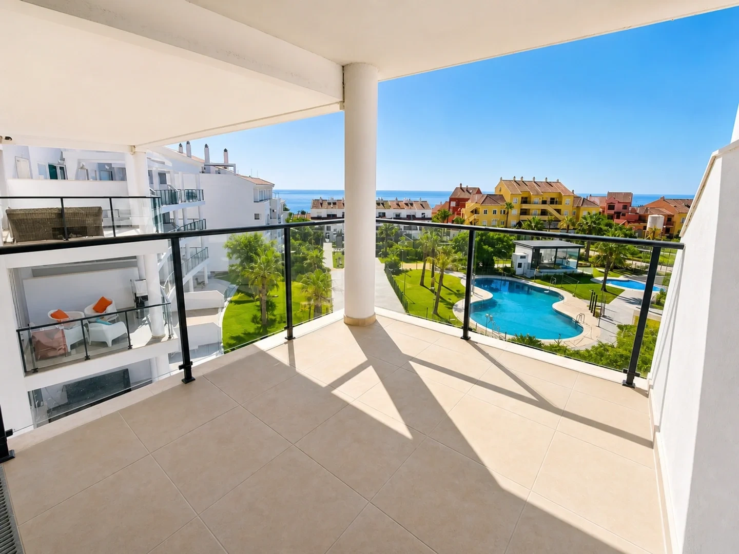 2 - verkauf wohnung meerblick manilva andalusien spanien