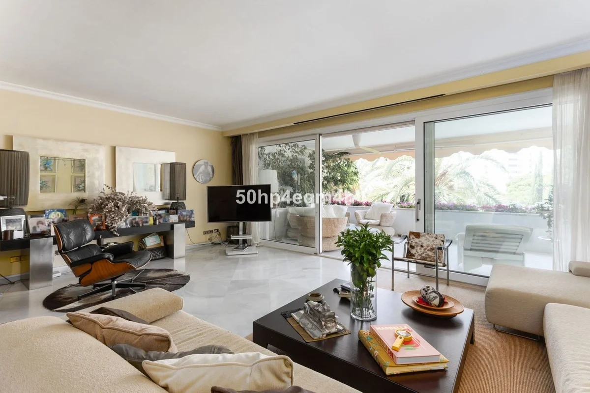 2 - vendita appartamento fronte mare marbella - costa del sol andalusia spagna