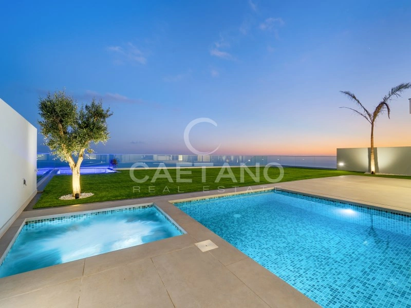 2 - house for sale in canhas madeira portugal
