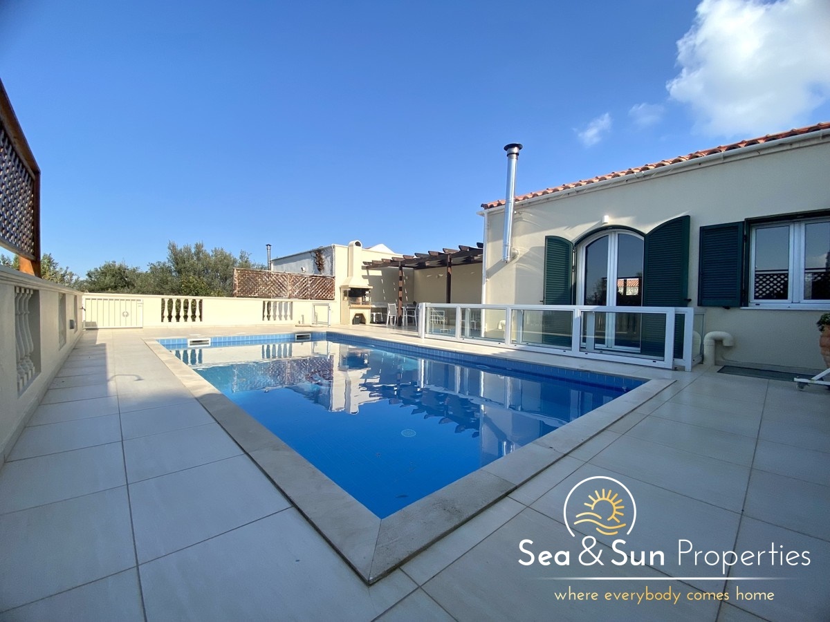 1 - sea view villa for sale in vámos crete greece