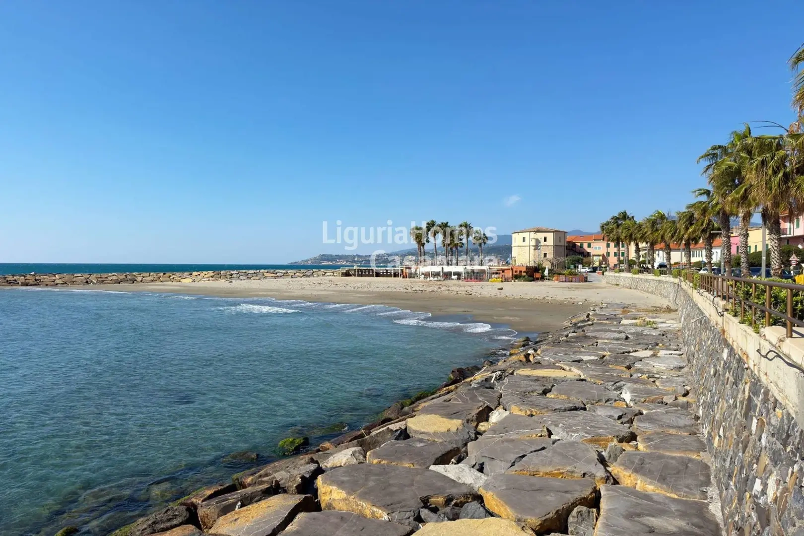 1 - verkoop appartement uitzicht op zee santo stefano al mare liguria italië