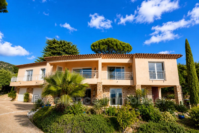 2 - sea view house for sale in le lavandou var france