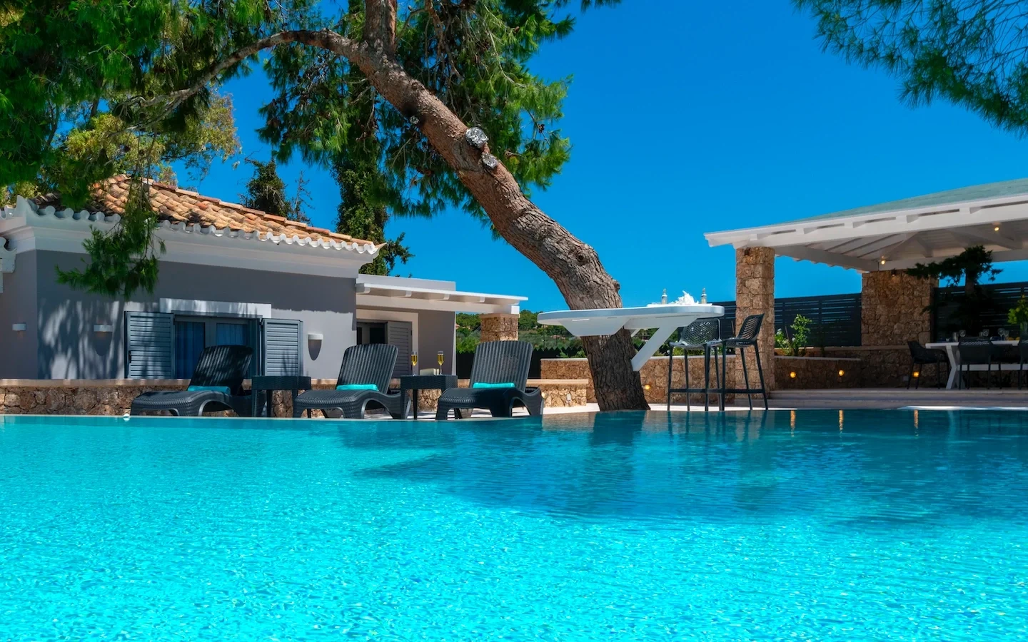 2 - waterfront house for sale in kranídi peloponnese greece