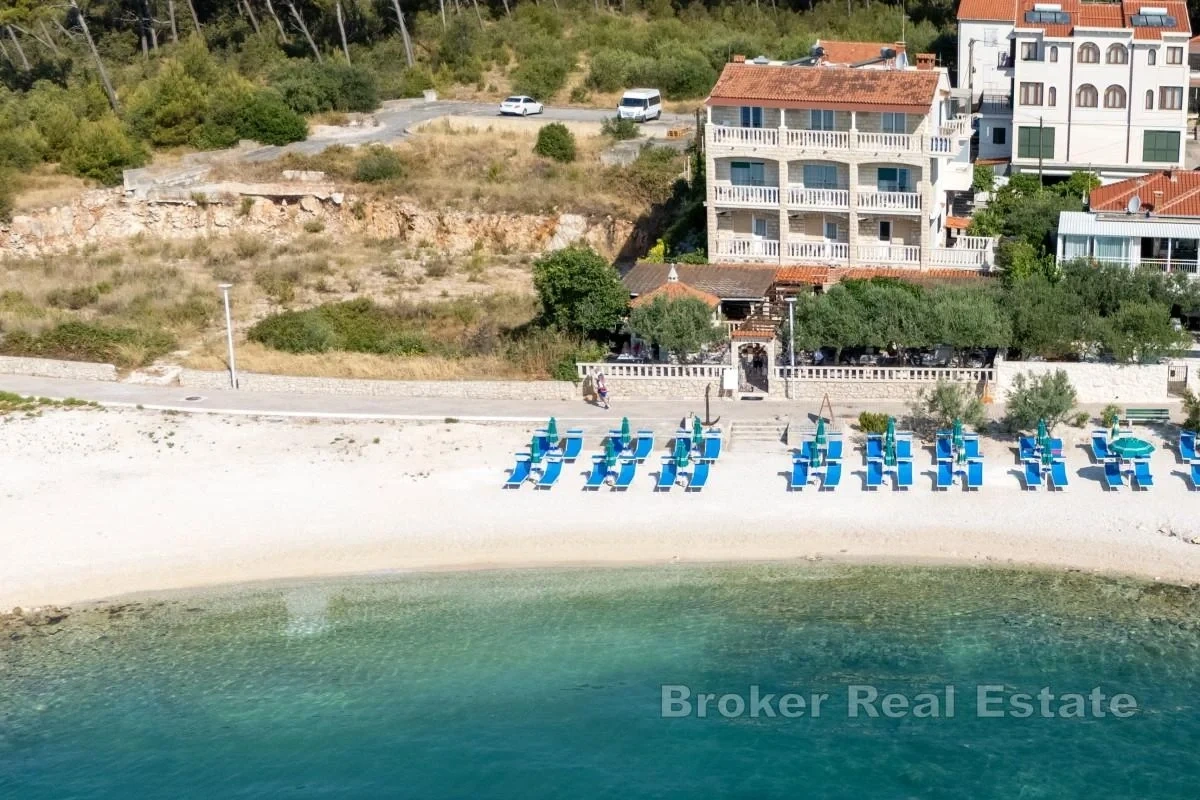 1 - venda espaço comercial vista de mar trogir split-dalmácia croácia