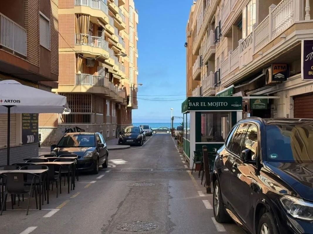 2 - verkoop appartement strand to voet torrevieja - costa blanca valencian community spanje