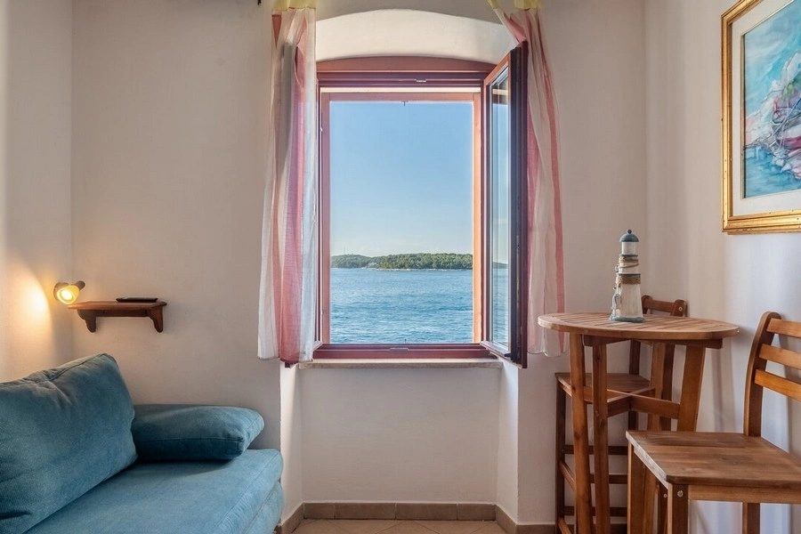 2 - verkoop appartement uitzicht op zee rovinj istria kroatië