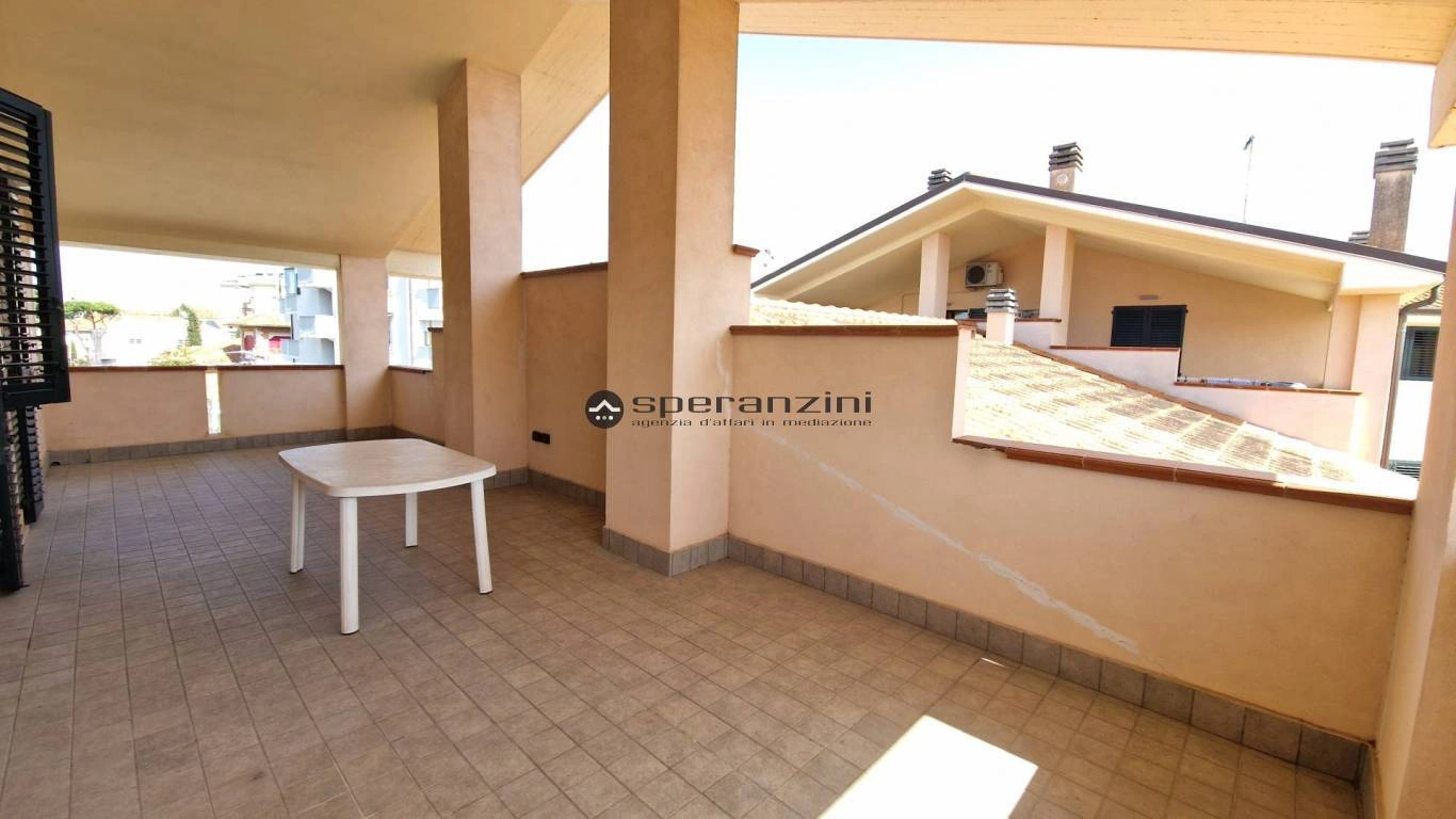 2 - venda apartamento fano marcas itália