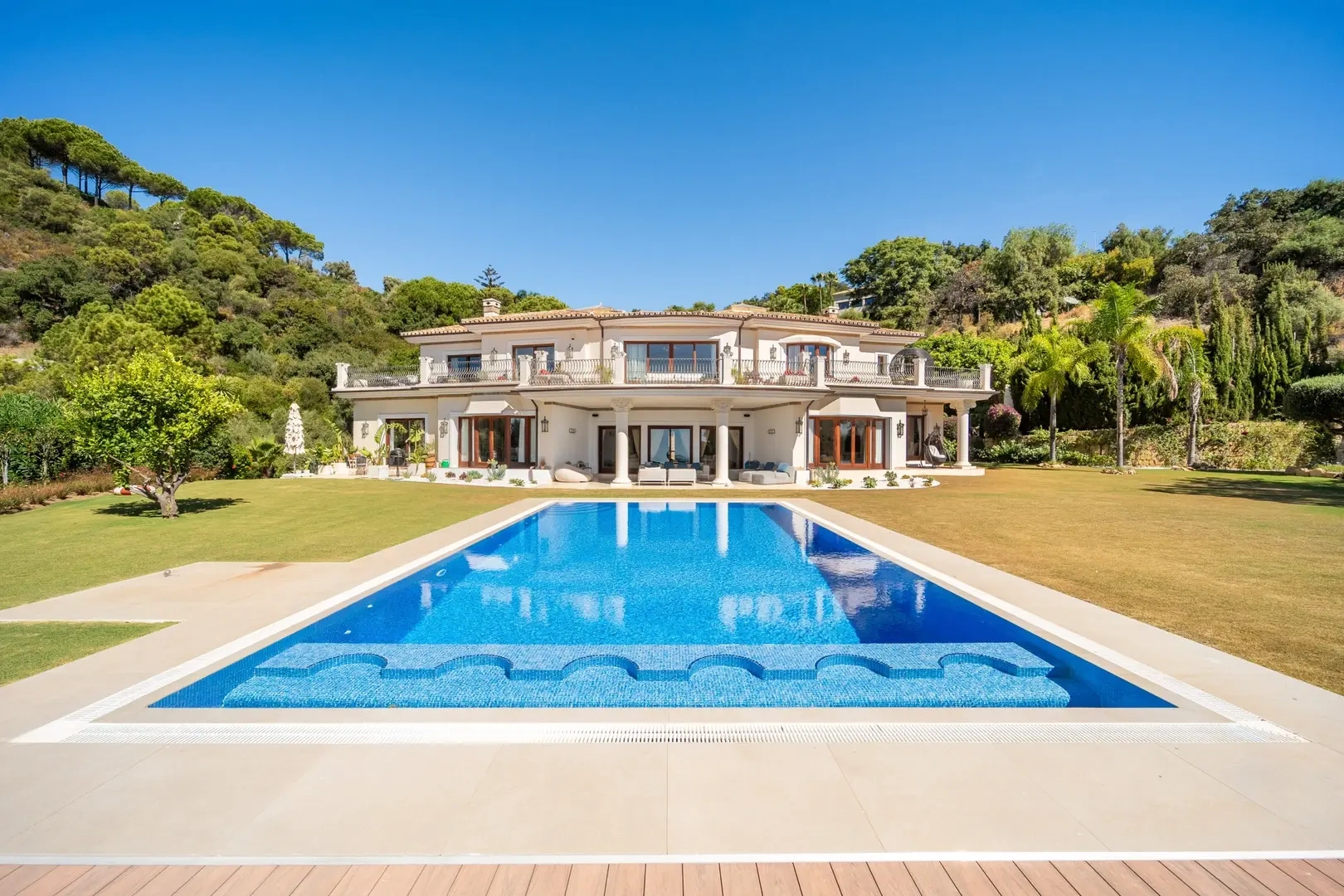 1 - vente villa vue mer benahavis - costa del sol andalousie espagne