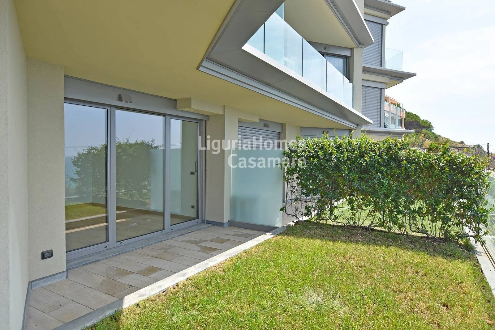 2 - vente appartement vue mer sanremo ligurie italie