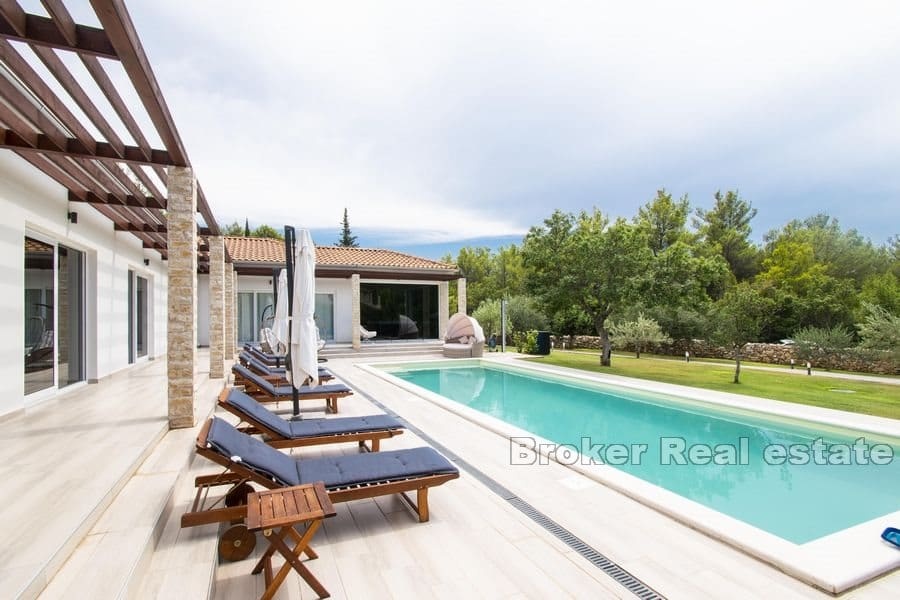 2 - venta casa šibenik šibenik-knin croacia