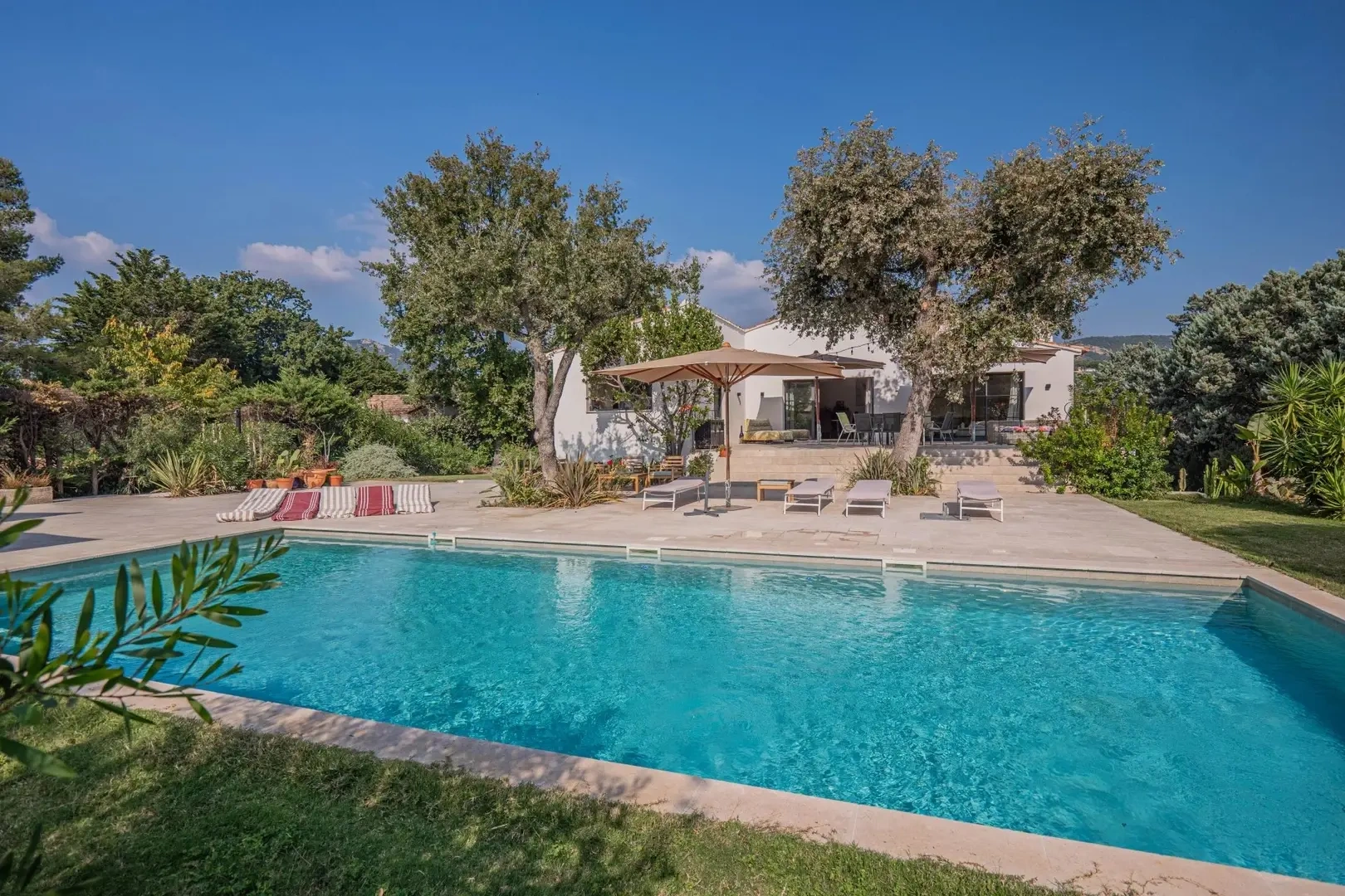 1 - vente villa plage à pied grimaud var france