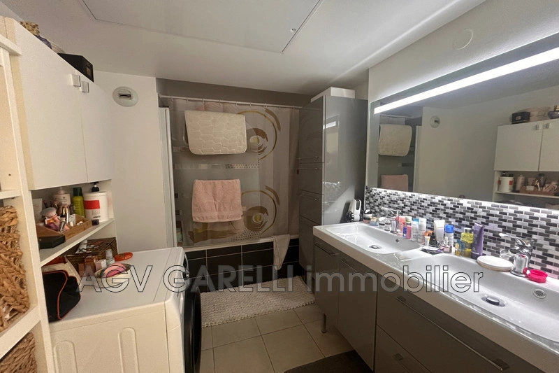 2 - apartment for sale in toulon var france