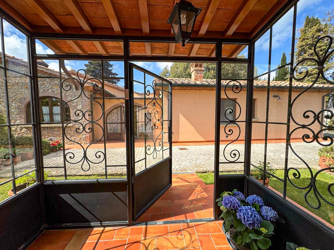 1 - venta propiedad cecina toscana italia