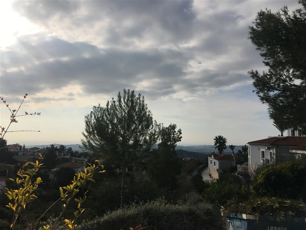 Terreno vista al mar de 2 325 m²