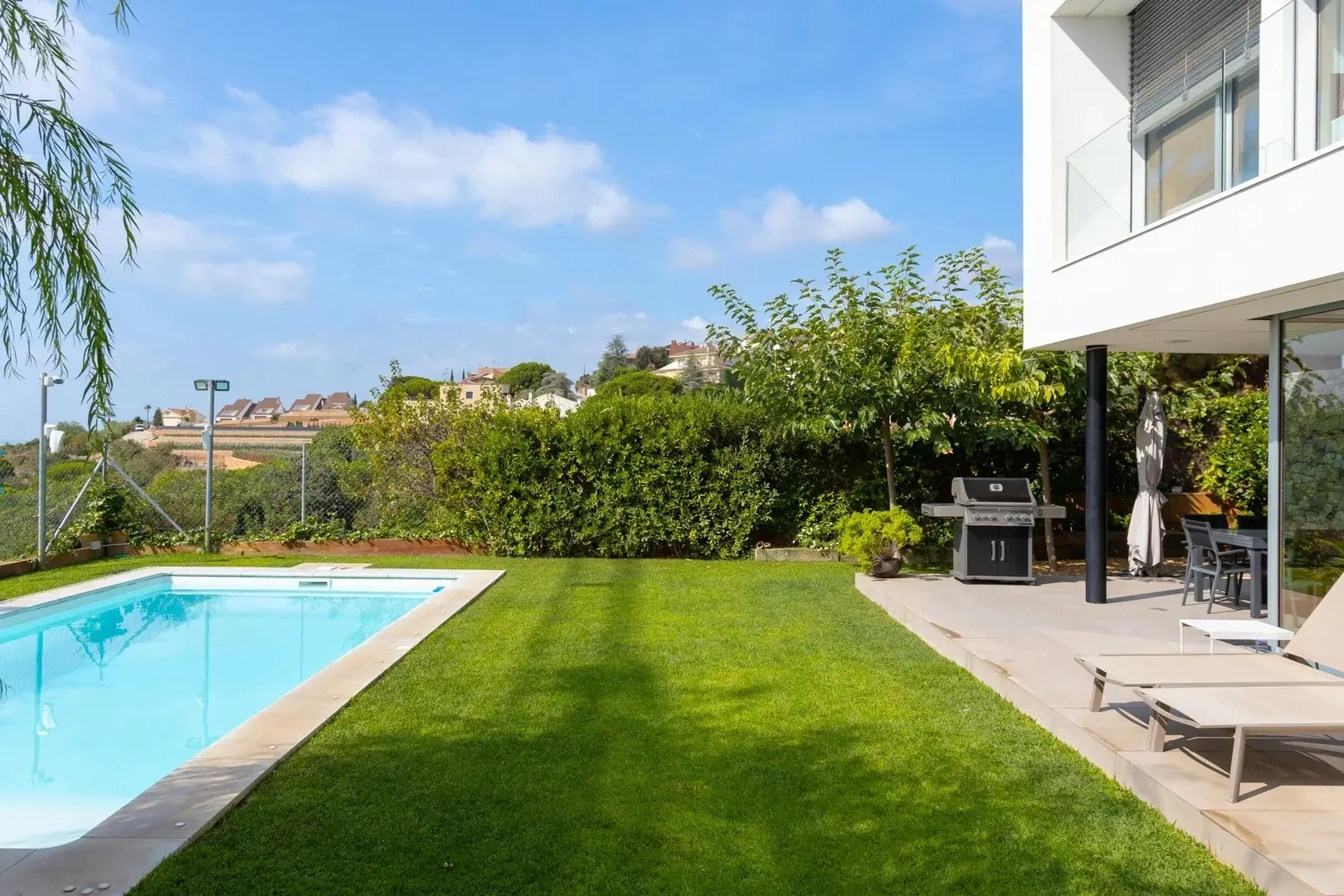 2 - verkoop huis uitzicht op zee teia catalonia spanje