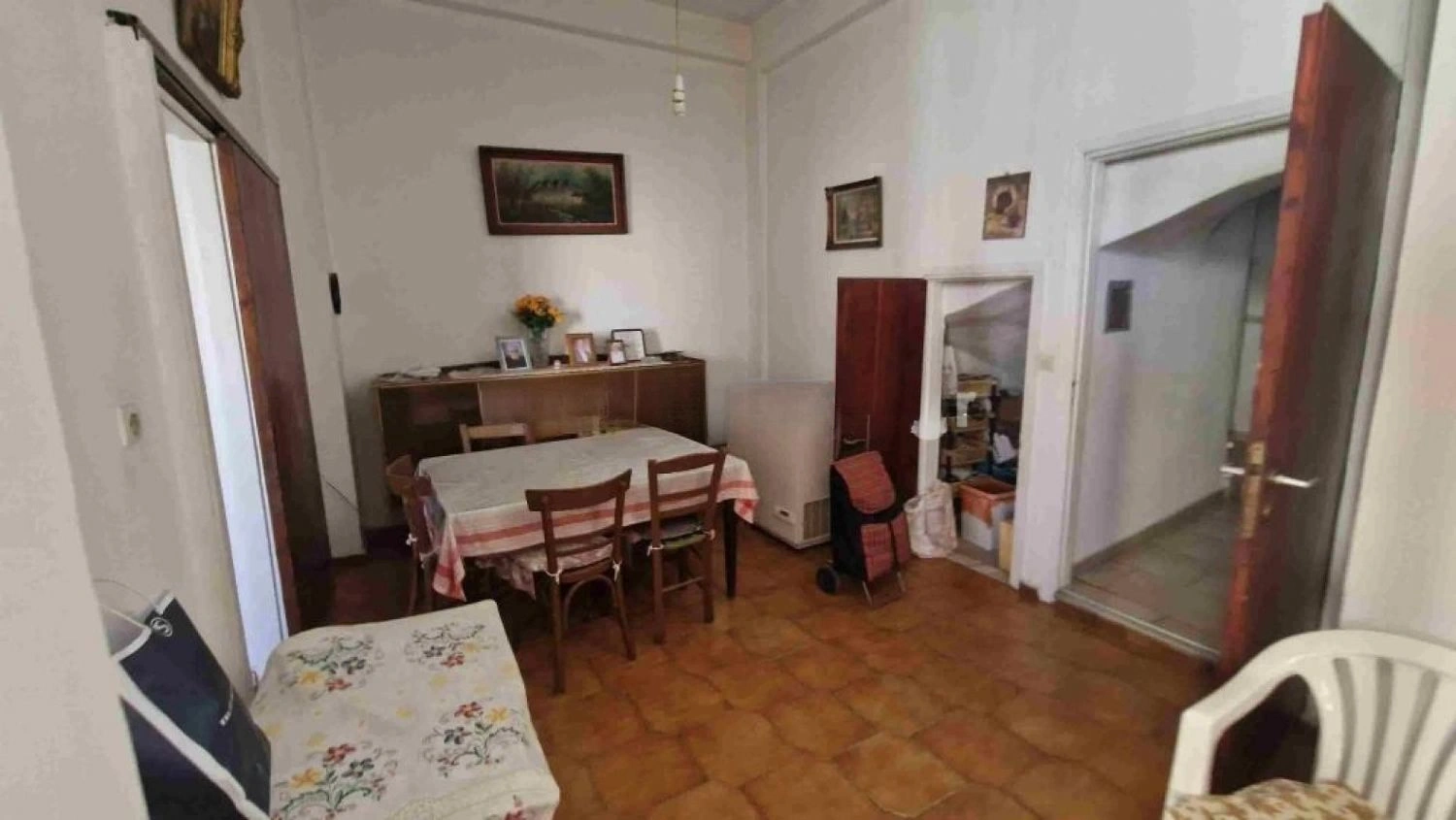 2 - venta comercio tympáki creta grecia