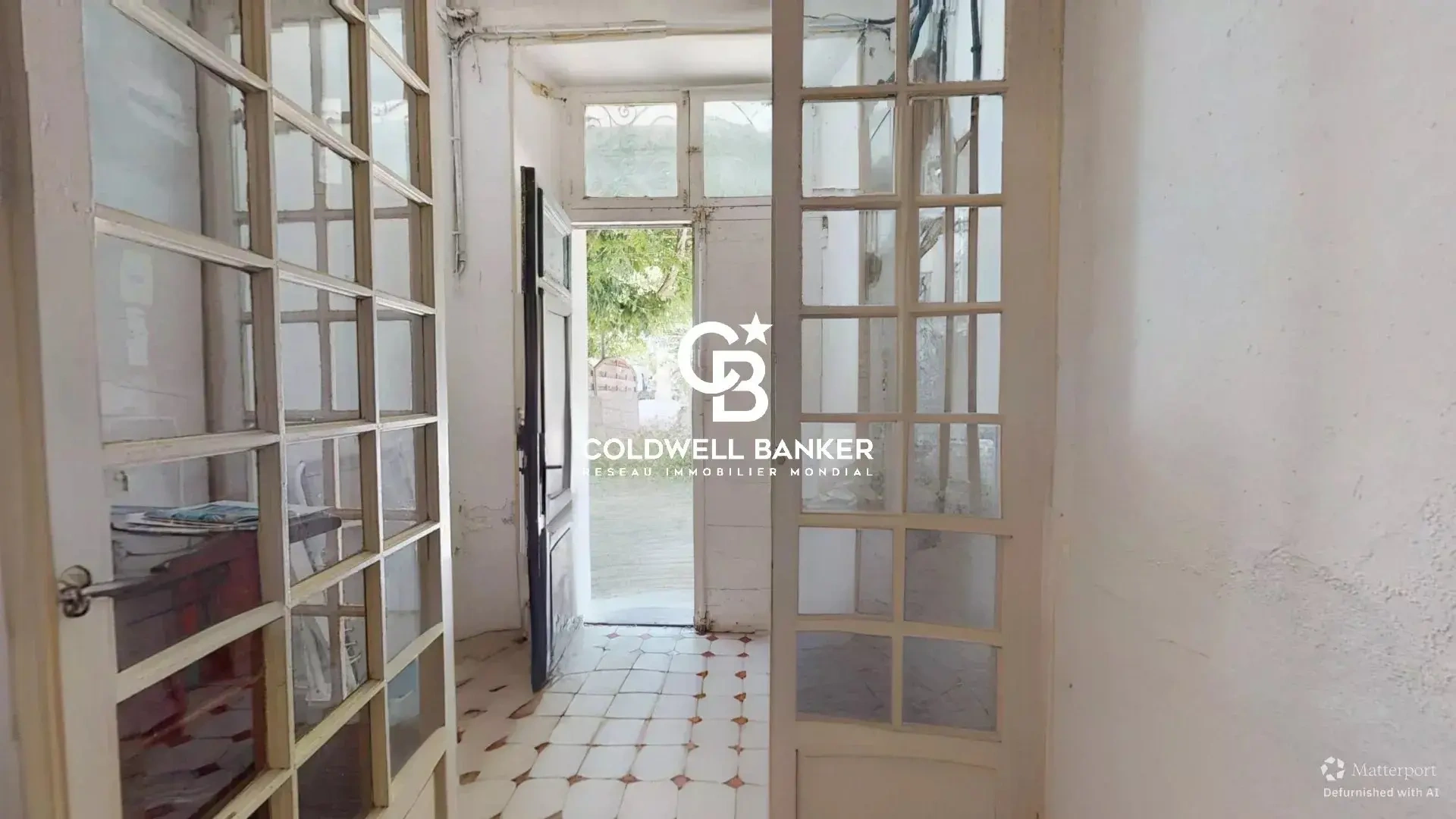 2 - apartment for sale in cavalaire-sur-mer var france