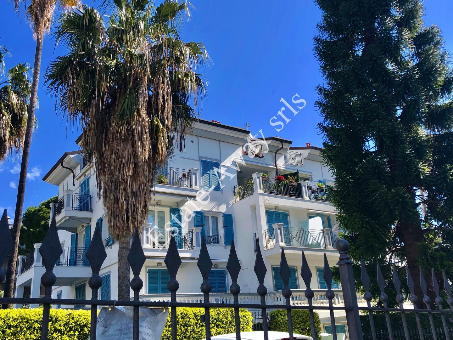 1 - beach walk apartment for sale in bordighera liguria italy