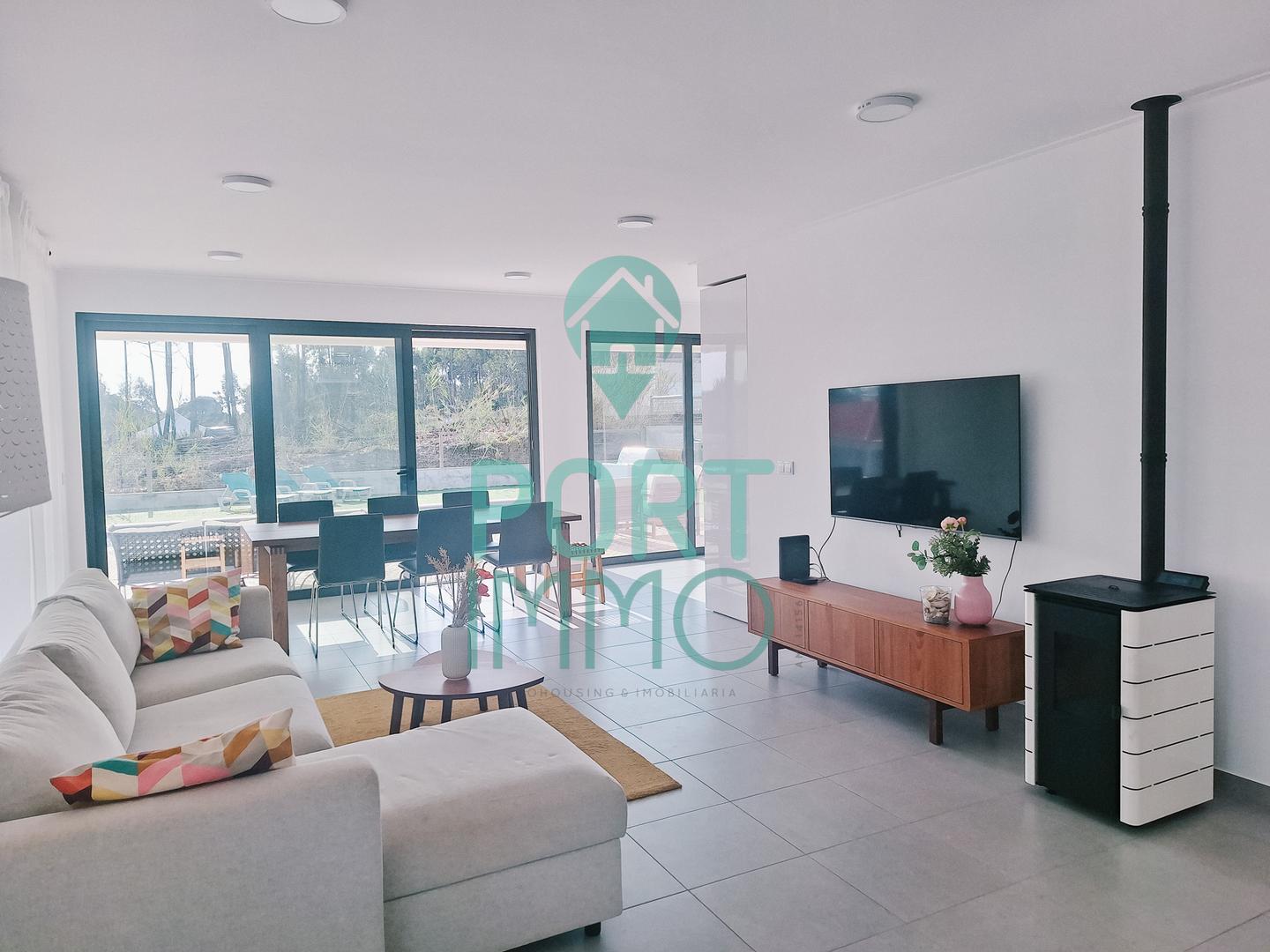 3 - beach walk house for sale in salir do porto centro region portugal