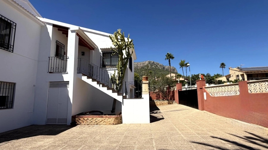 2 - villa for sale in calpe - costa blanca valencian community spain