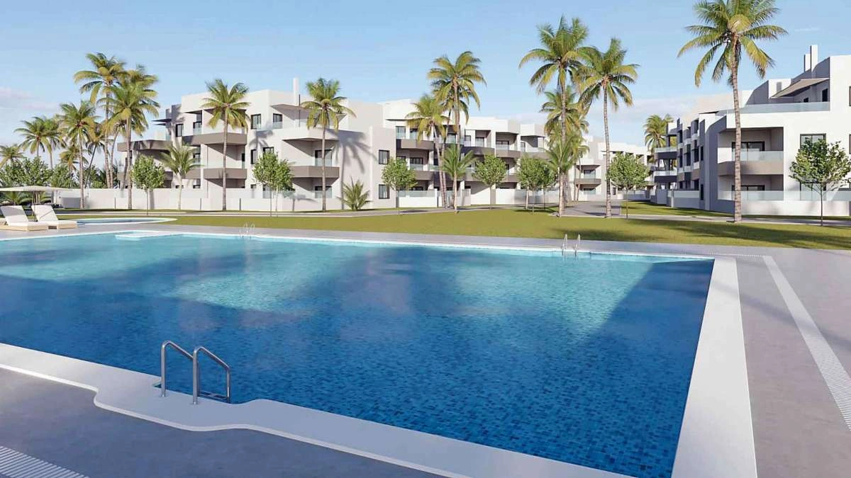 2 - verkoop appartement aan het water almayate andalusië spanje