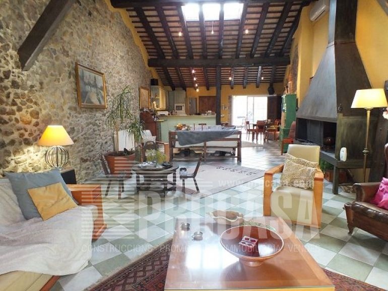 2 - venta casa vilajüiga cataluña españa