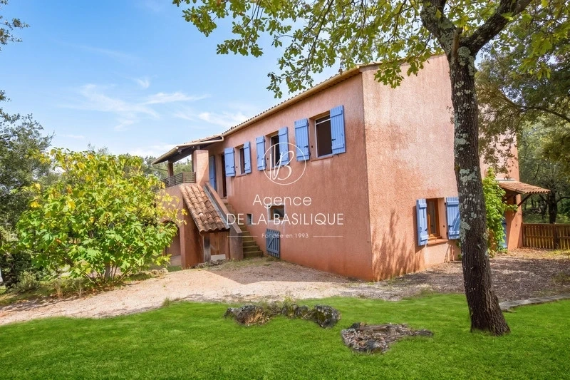 1 - продажа дом saint-maximin-la-sainte-baume вар франция