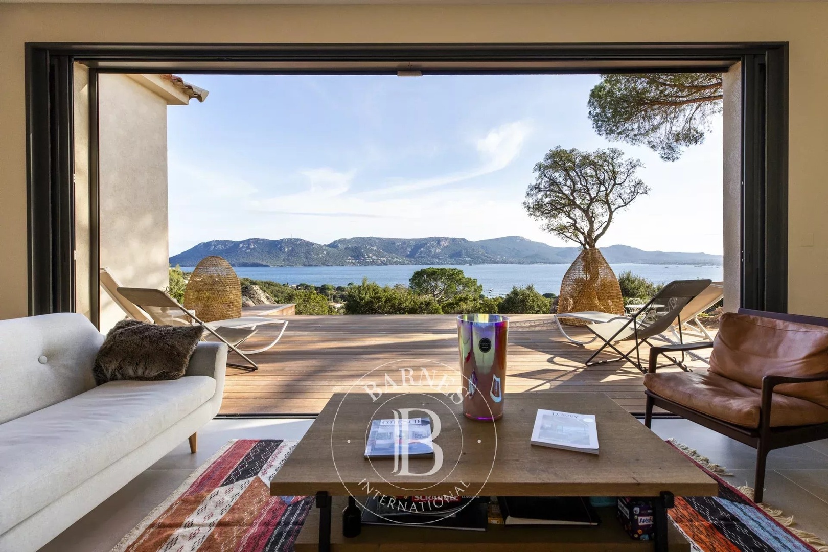 1 - aluguer sazonal casa vista de mar porto-vecchio corse (du-sud) frança
