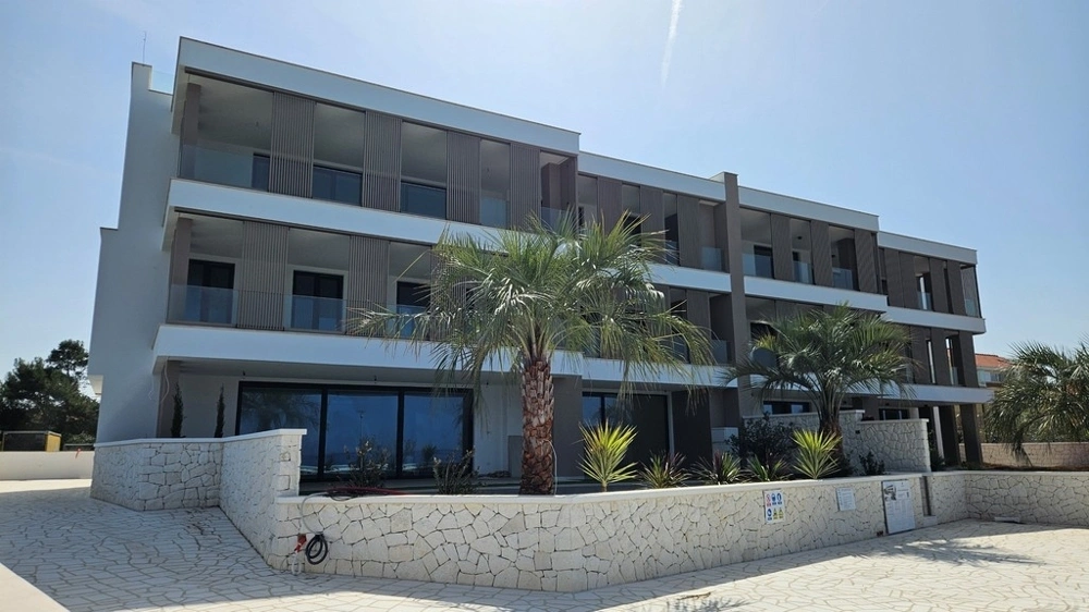 2 - vendita appartamento vista mare zaton dubrovnik-neretva croazia