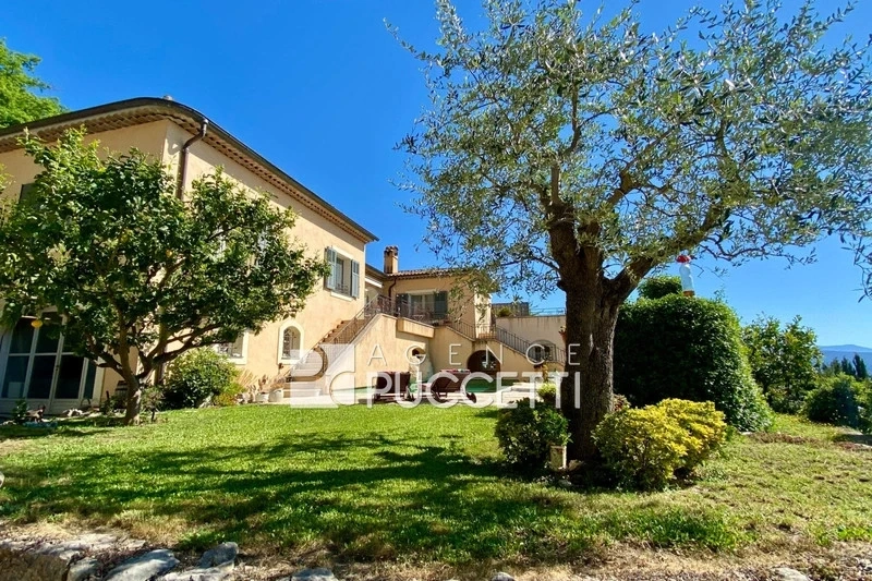 1 - vendita villa saint-jeannet alpi marittime francia