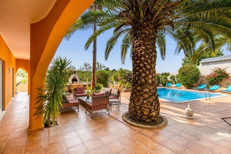 2 - house for sale in armação de pêra algarve portugal
