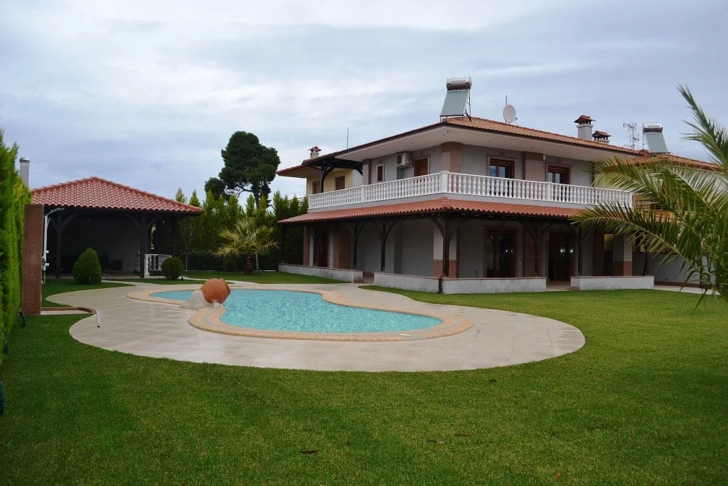 1 - vendita villa spiaggia a piedi kallithéa macedonia centrale grecia