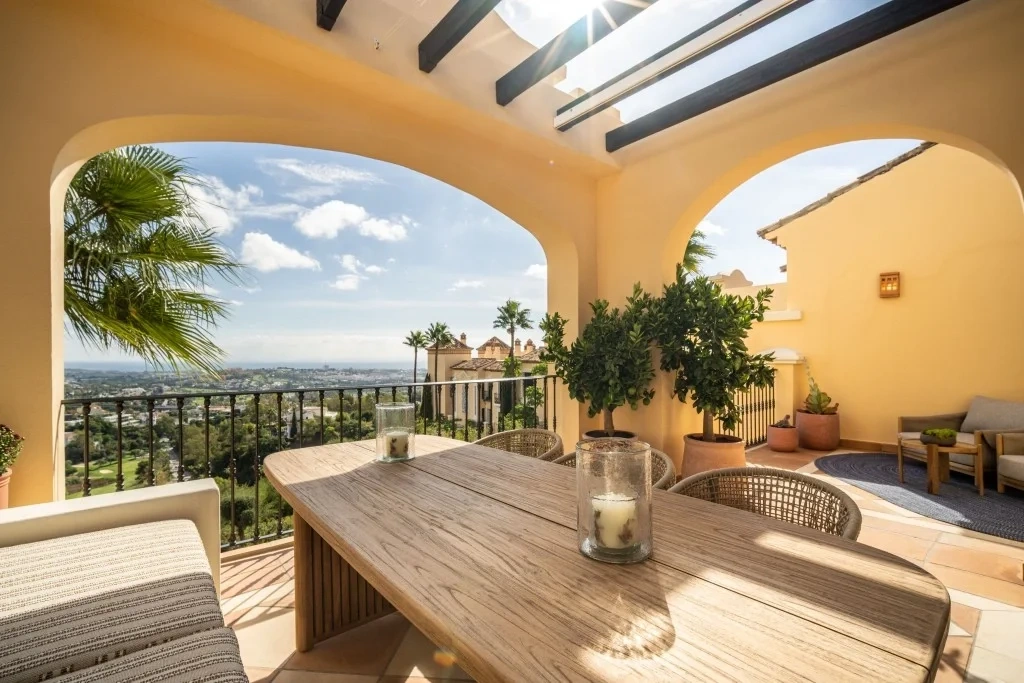 1 - venta apartamento vista al mar benahavis - costa del sol andalucía españa