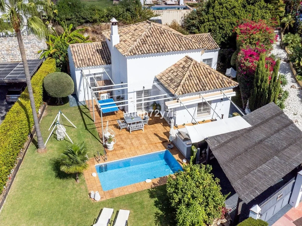 1 - venta casa vista al mar istan andalucía españa