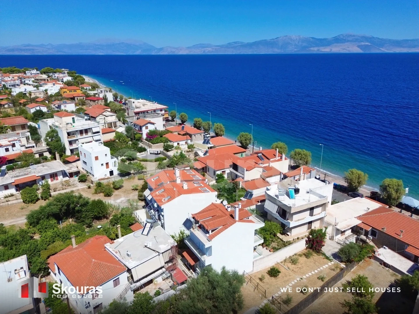 1 - venta casa frente al mar sikia peloponeso grecia