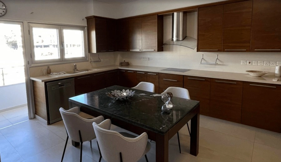 2 - venta apartamento frente al mar limassol limassol chipre