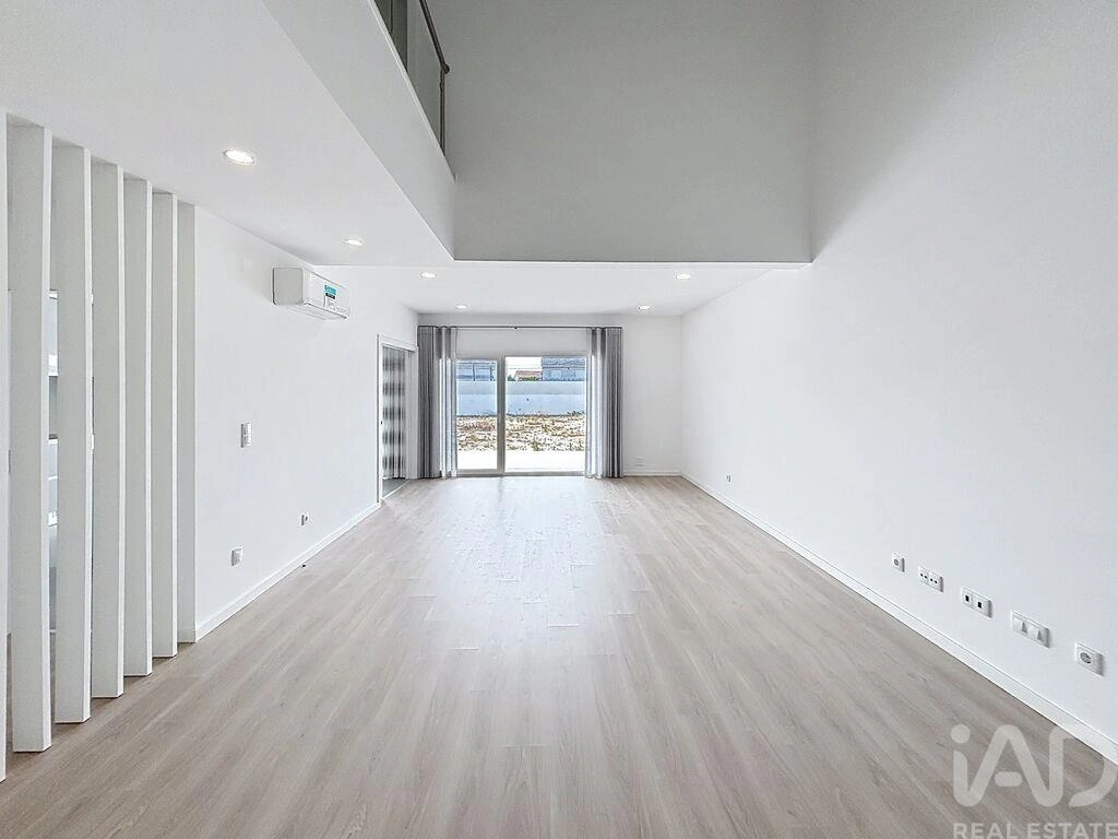 1 - venta casa fernão ferro región de lisboa portugal