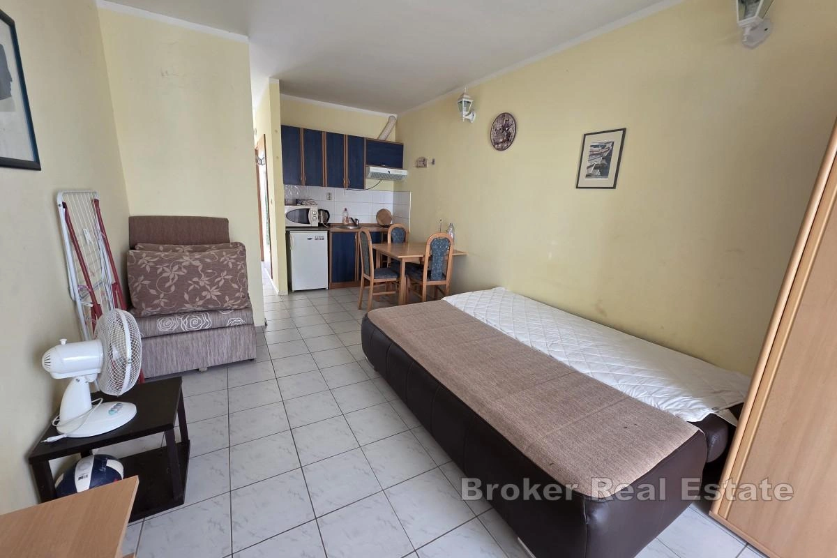 2 - venta apartamento a pie de playa solta split-dalmacia croacia