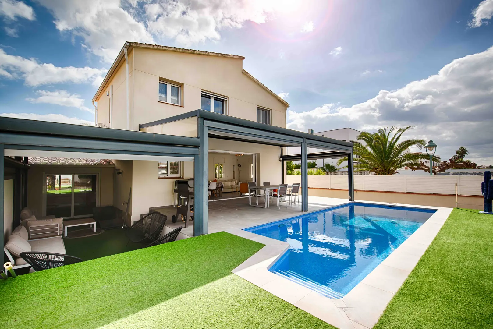 2 - verkoop huis empuriabrava catalonia spanje