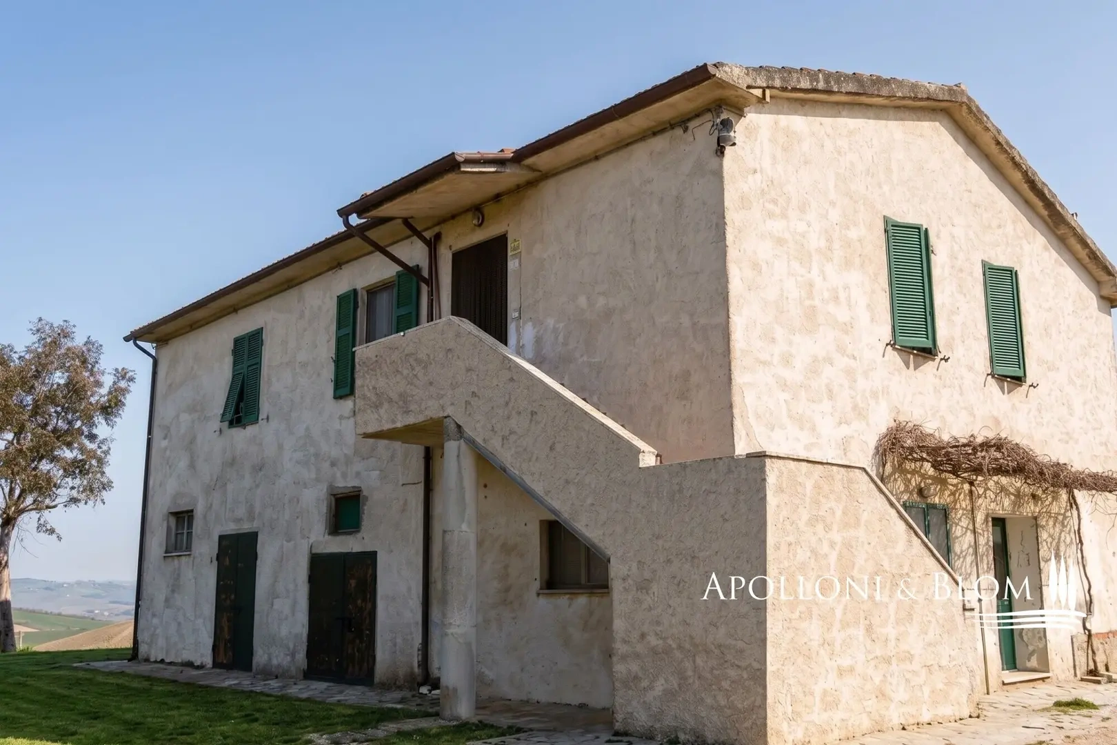 2 - vendita proprietà cinigiano toscana italia