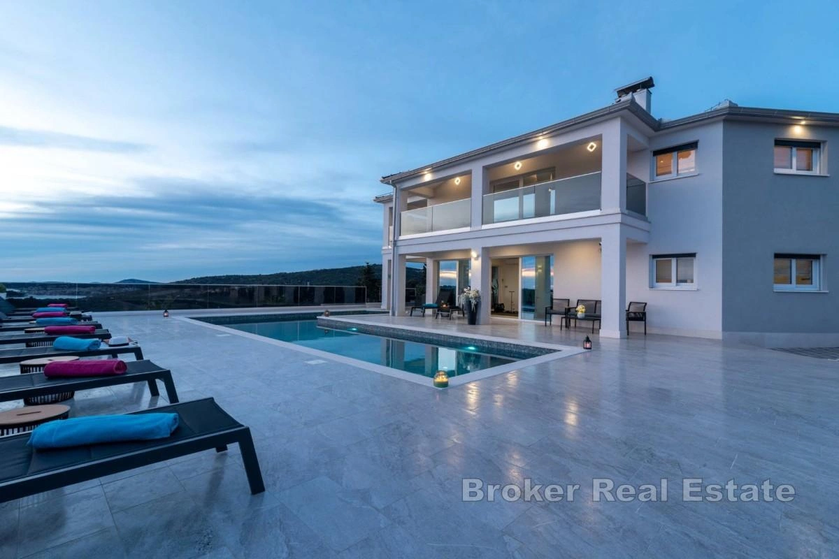 1 - venta casa vista al mar rogoznica šibenik-knin croacia