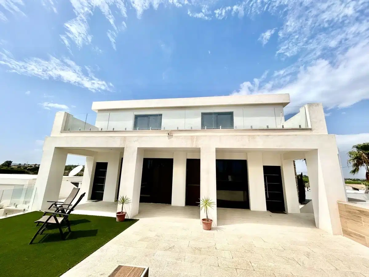 2 - villa for sale in los montesinos valencian community spain