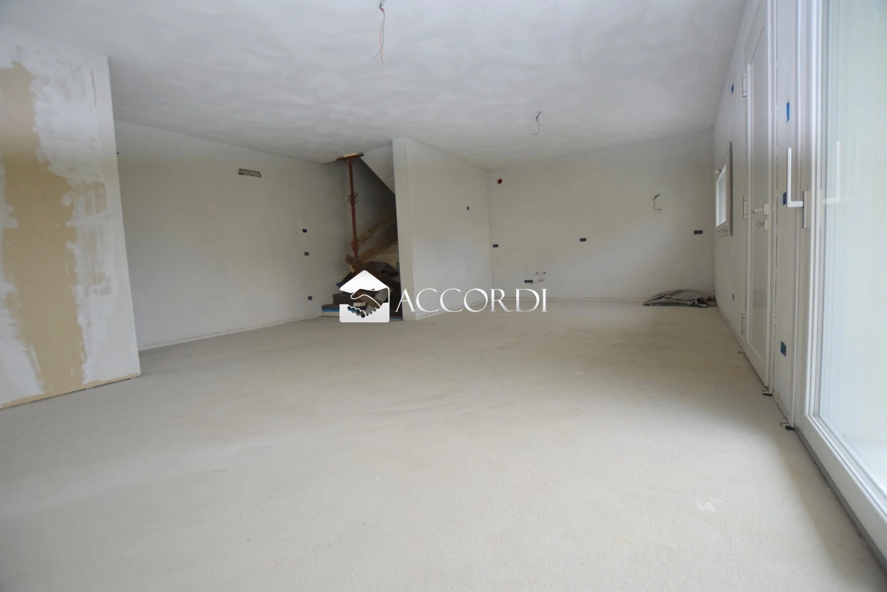 2 - vente maison vedelago vénétie italie